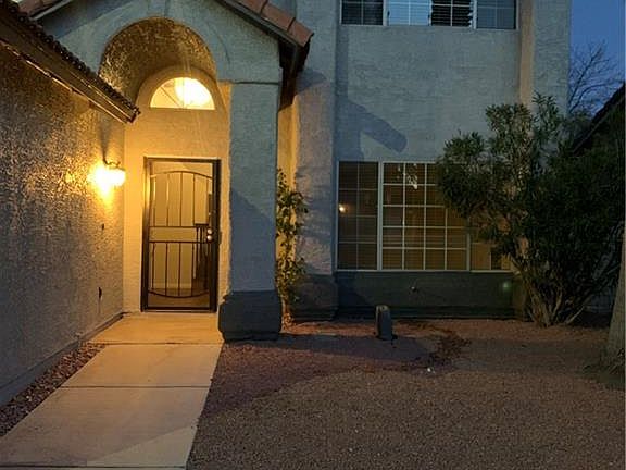 4th image of 2528 Goldenmoon St