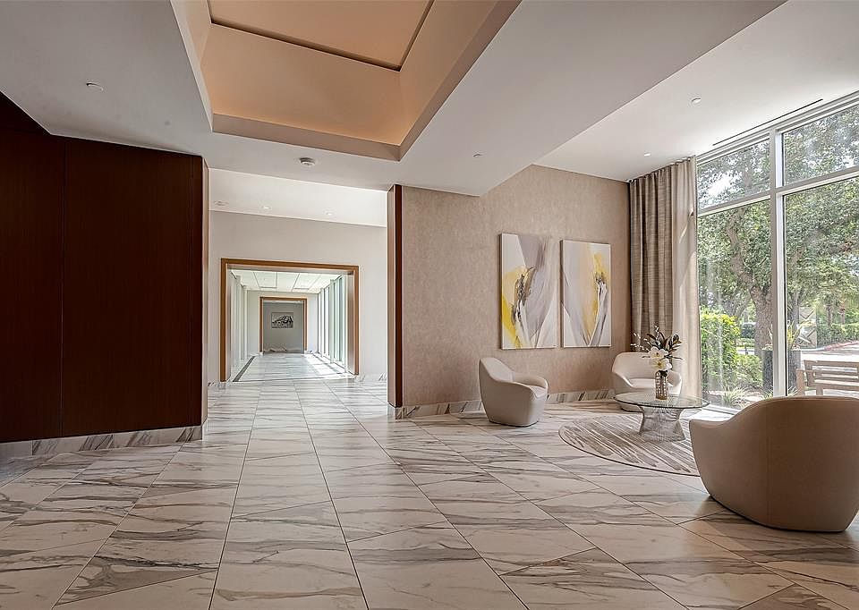 Main entrance with 24-7 concierge.