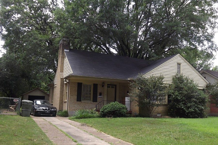 1st image of 3243 S Waynoka Cir