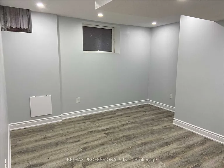 5349 Lismic Blvd #BASEMENT — Photo 15