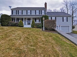 81 Quail Creek Rd, North Attleboro, MA 02760