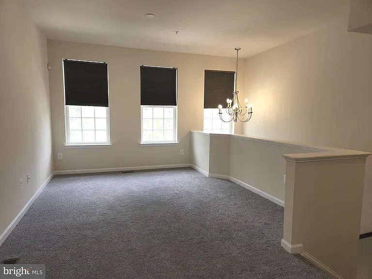 23074 Foxglove Way — Photo 2