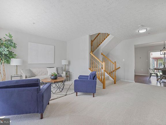 3rd image of 8307 Frostwood Dr