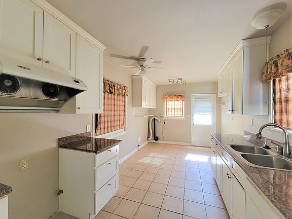 5th image of 5413 Santa Anita Ave