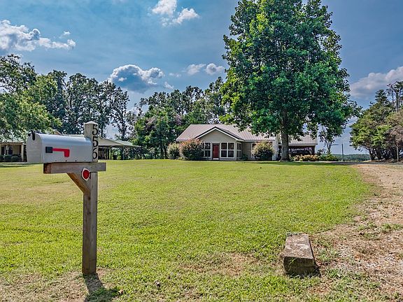 4th image of 556 Chickasaw Rd