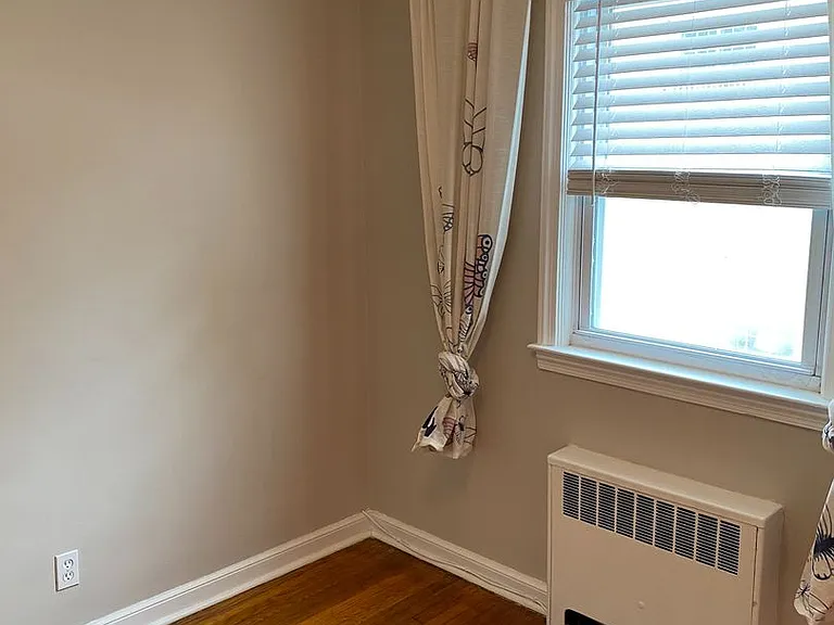 2311 Bryn Mawr Ave — Photo 18