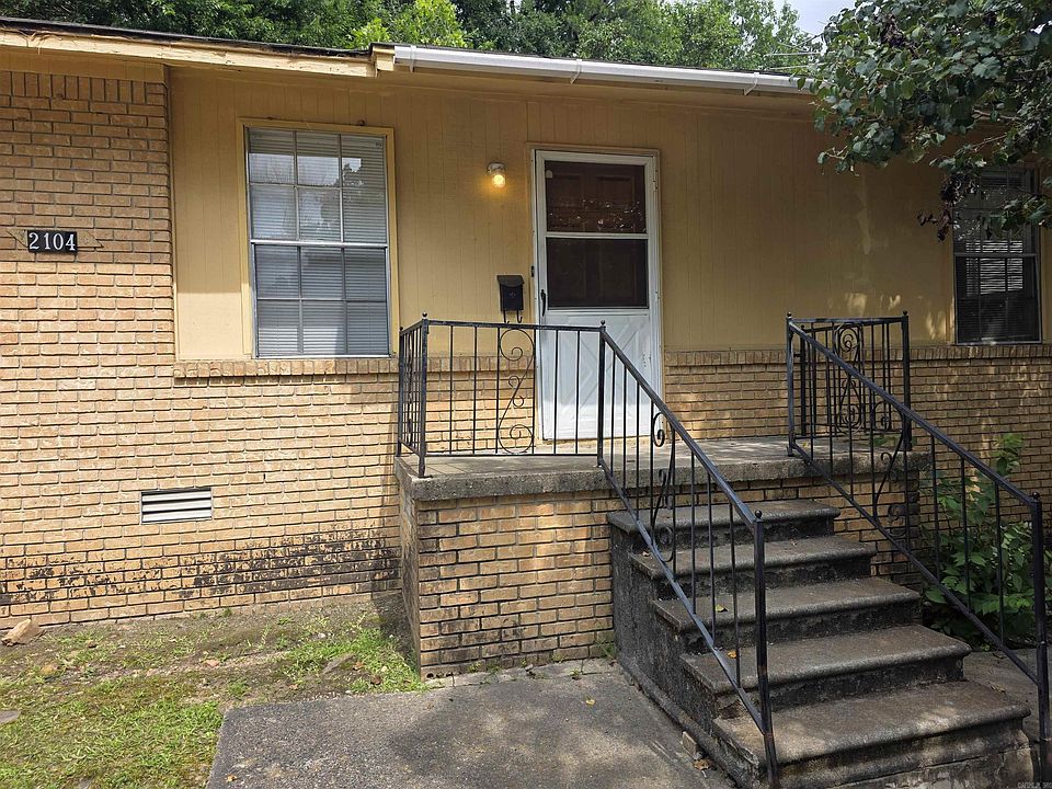 1st image of 2104 Virginia Dr