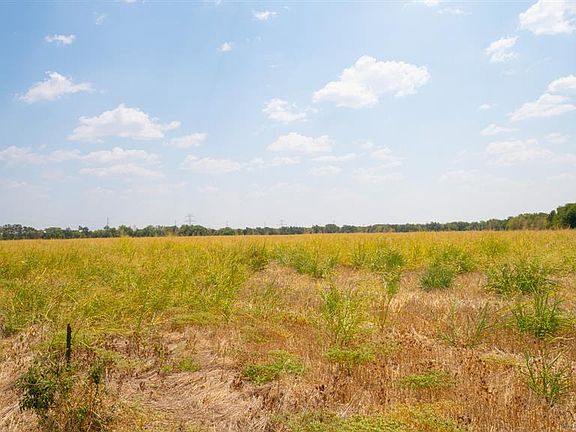 2nd image of 5647 County Road 429