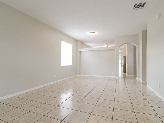 4th image of 4233 Kingbird Ct