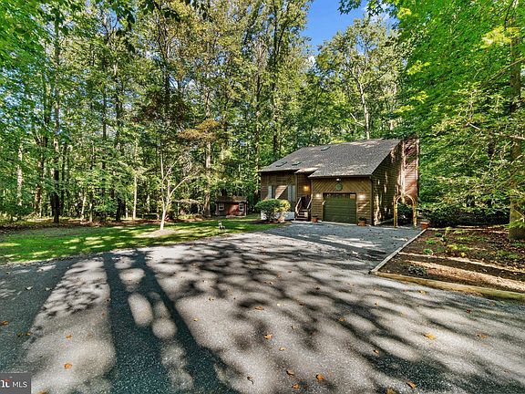 2nd image of 1136 Valentine Creek Dr