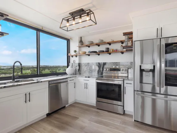 1500 Presidential Way #701, West Palm Beach, FL 33401