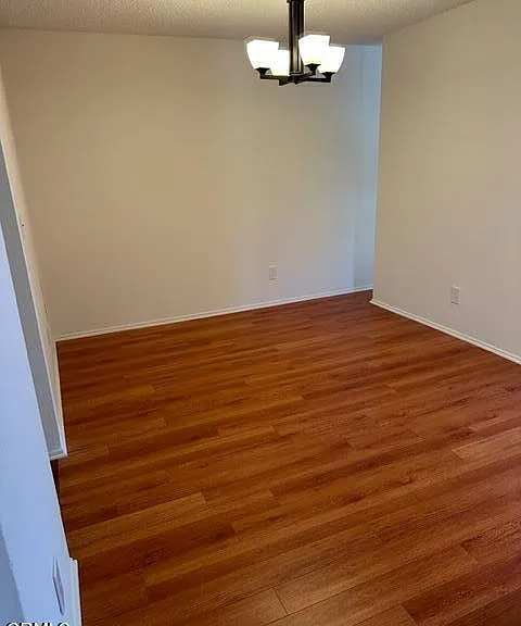 336 N Louise St #17 — Photo 6