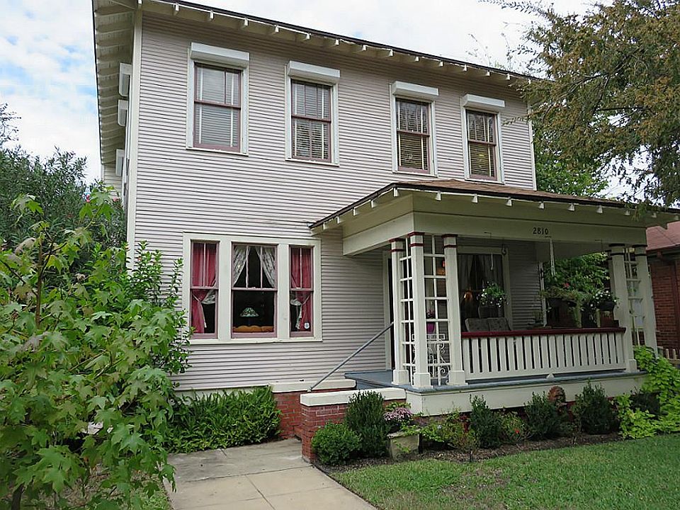 1st image of 2810 Avenue N 1/2