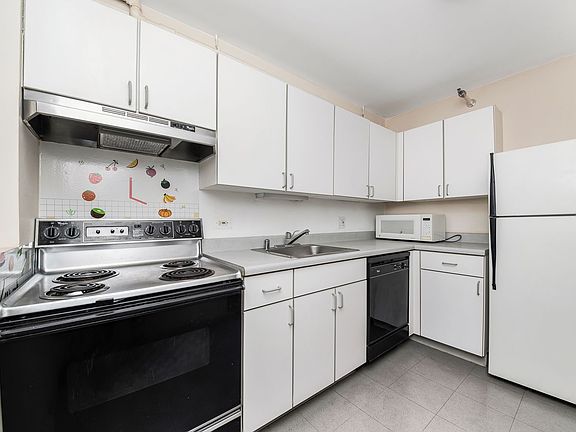 2nd image of 474 N Lake Shore Dr APT 3409