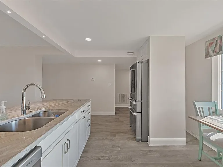 9397 Midnight Pass Rd #501 — Photo 13