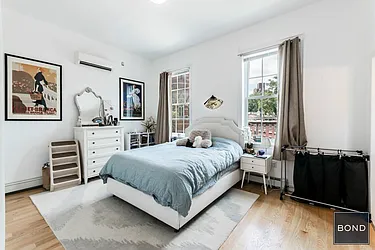 Rented by Bond New York