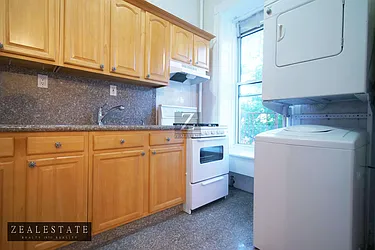 Rented by ZealEstate Group Inc