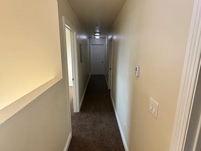 942 E 88th Pl — Photo 22