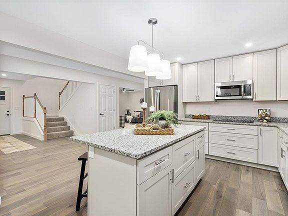 4th image of 603 Clough Hill Road