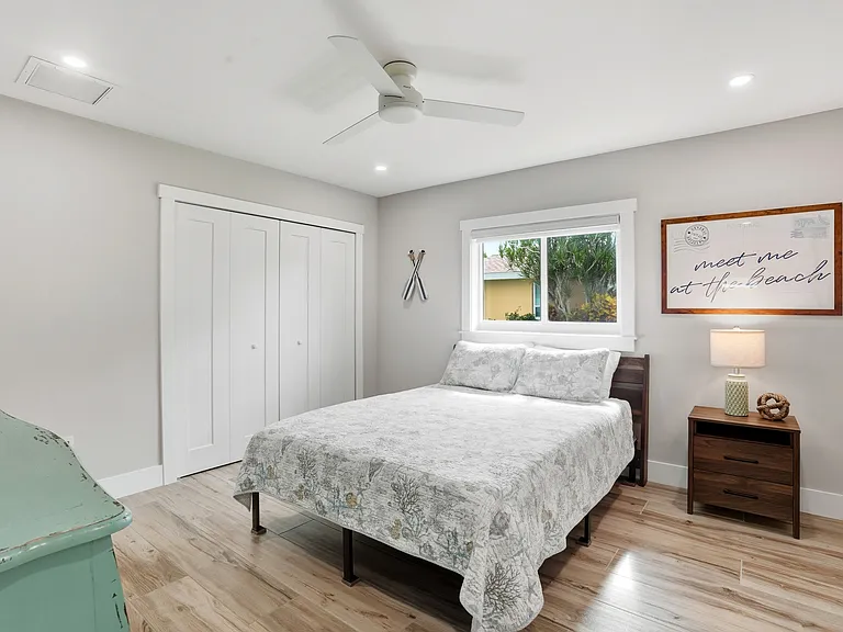 6163 Plumosa Ave — Photo 26