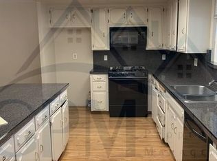 532 California St, Ripon, CA 95366