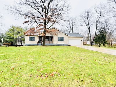 562 Half Acre Dr, Milford, MI, 48380