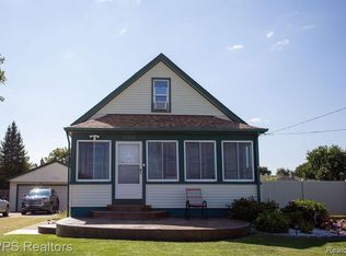 40849 Romeo Plank Rd, Clinton Township, MI 48038