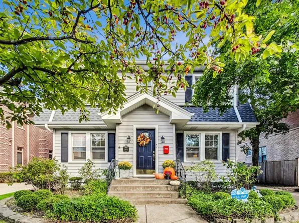 1305 Linden Ave, Park Ridge, IL 60068