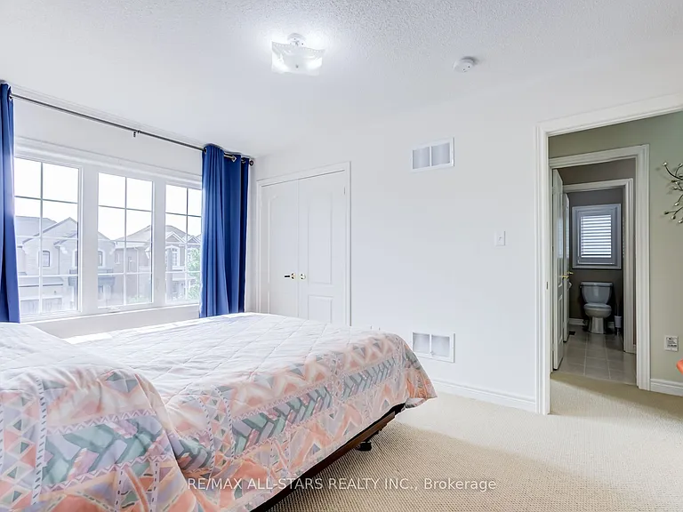 102 Creekland Ave — Photo 42