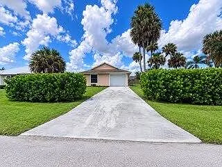 3 bed, 2.0 bath, 1524 sqft, $3,000 — Photo 2