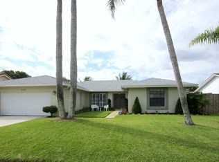 4852 Sugar Pine Dr, Boca Raton, FL 33487