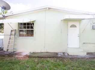 1741 NE 178th St, North Miami Beach, FL 33162