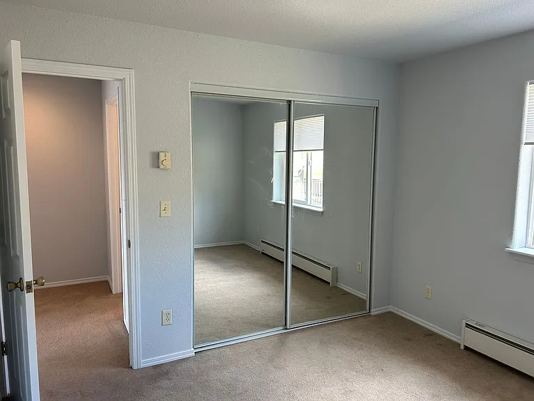 1201 Wineglass Ct #K — Photo 6