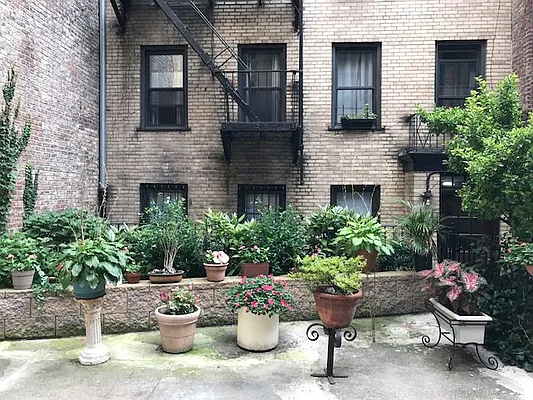 Rented by Marino Real Estate | media 23