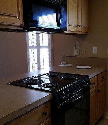 4th image of 608 Crescent Ave