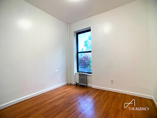 Rented by The Agency | media 11