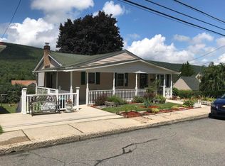 470 E Center St, Nesquehoning, PA 18240