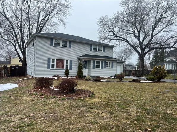 163 Elmgrove Rd, Rochester, NY 14626