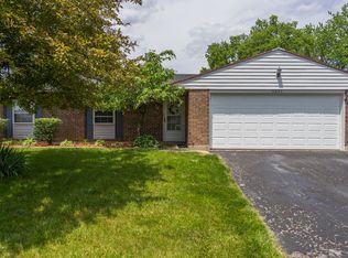 5045 Larchview Dr, Dayton, OH 45424