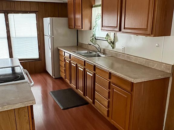 3rd image of 2259 N County Road 470