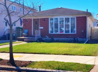 352 Jefferson Ave, Staten Island, NY 10306