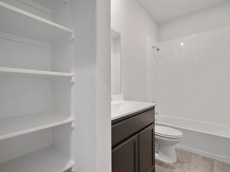 2220 Barnwell Dr — Photo 11