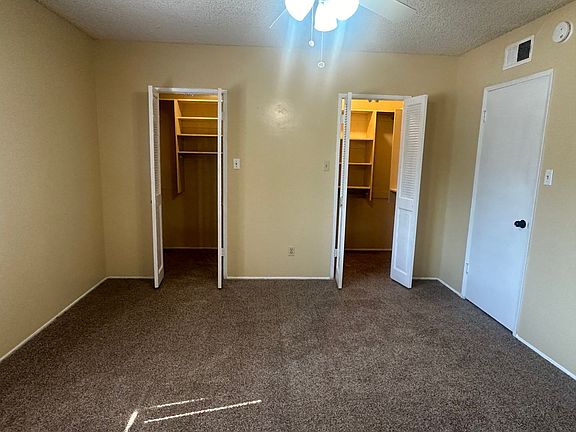 5th image of 6430 Stockdale Hwy APT 1