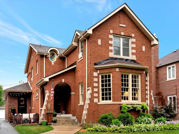 9130 S Hoyne Ave, Chicago, IL 60643