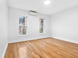 406 Hawthorne St #4, Brooklyn, NY 11203