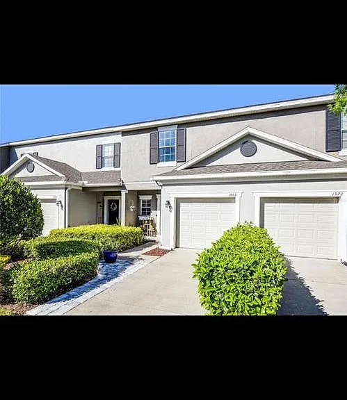 1968 Compass Flower Way — Photo 1