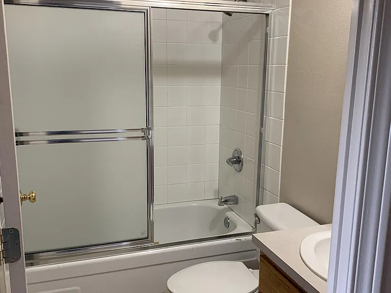 810 S Nehalem St #5 — Photo 9