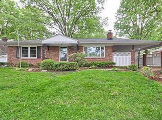 528 Kirkshire Dr, Saint Louis, MO