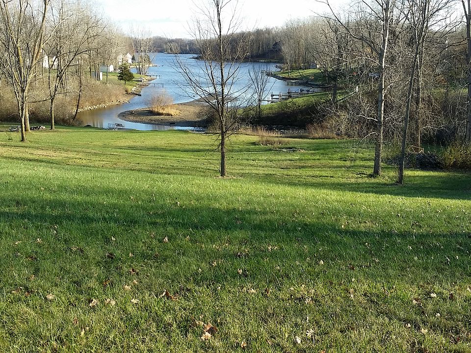 1st image of 9550 Lakeside Dr