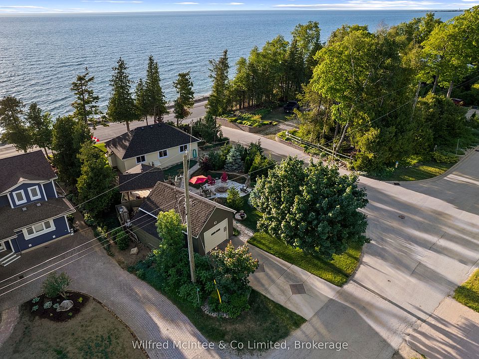 1st image of 43 Fenton Dr